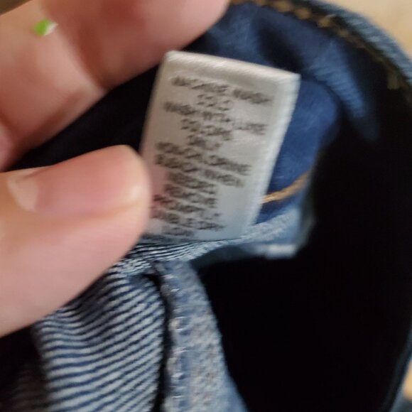 Cato Jeans Womens Size 6 Blue Mid-Rise Distressed Fringe Hem Stretch Cropped - Picture 4 of 12